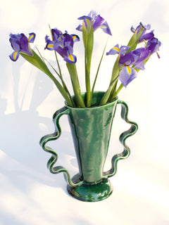 Ceramic Stretch Wave Vase